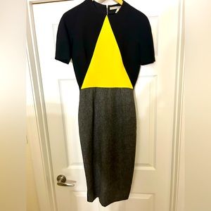 Victoria Beckham size 6 monochrome fitted dress